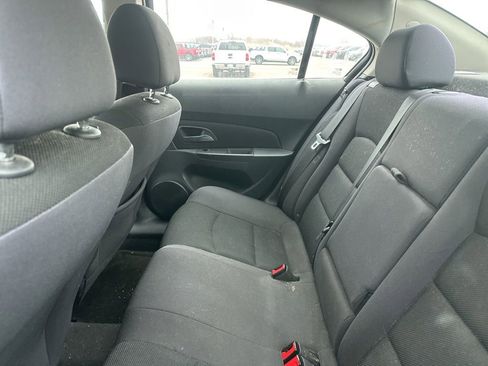 Used 2014 Chevrolet Cruze LT image 18