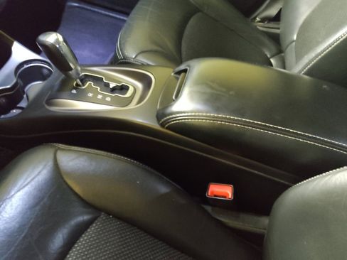 Used 2020 Dodge Journey Crossroad image 26