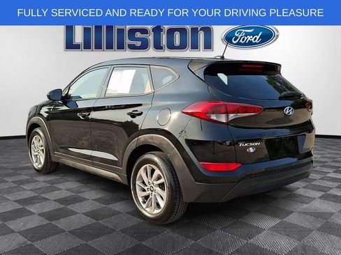 Used 2017 Hyundai Tucson SE FWD image 6