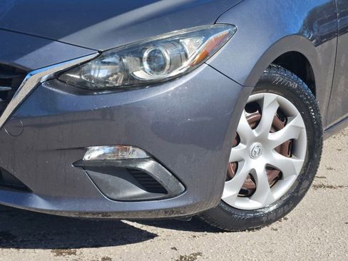 Used 2015 MAZDA MAZDA3 i SV image 4