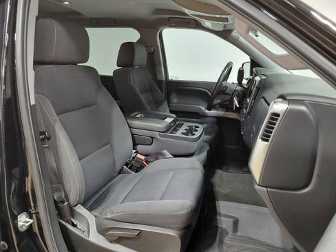 Used 2018 Chevrolet Silverado 1500 LT w/ All Star Edition image 29