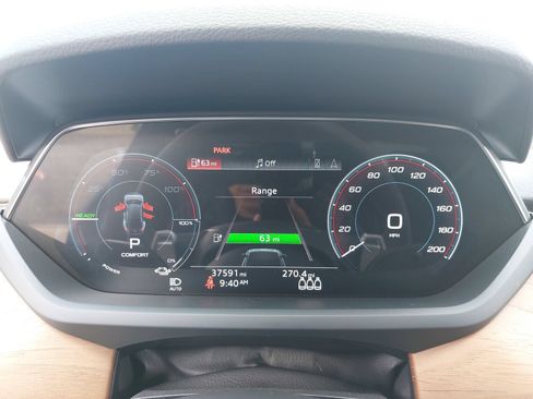 Certified 2023 Audi e-tron GT Premium Plus AWD/4WD image 20