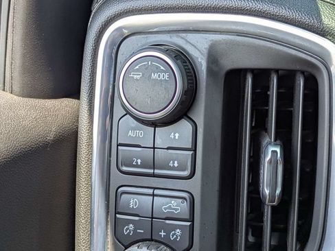 Used 2021 Chevrolet Silverado 1500 RST w/ Convenience Package II AWD/4WD image 26