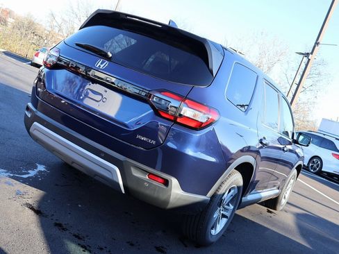 New 2025 Honda Pilot EX-L image 7