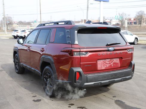 New 2026 Subaru Outback Limited AWD/4WD image 9