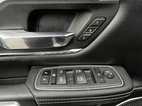 Used 2022 RAM 1500 Laramie image 14