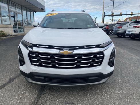 Certified 2025 Chevrolet Equinox LT w/ Convenience Package II AWD/4WD image 12