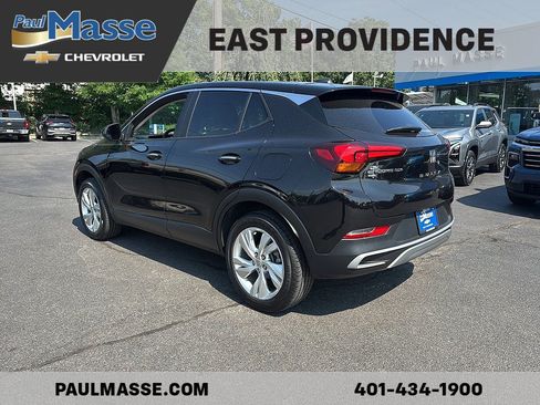 Certified 2024 Buick Encore GX Preferred w/ Comfort Package AWD/4WD image 5