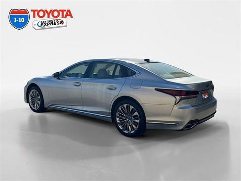 Used 2018 Lexus LS 500 image 3
