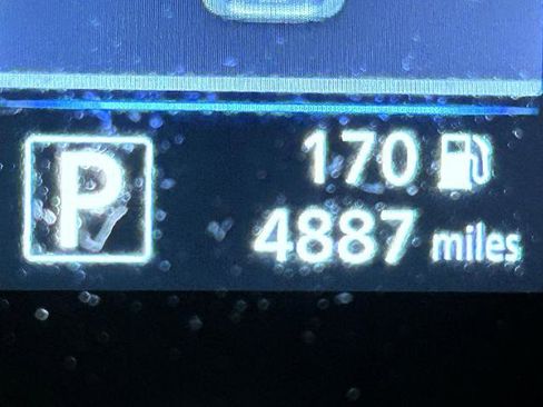 Certified 2025 Nissan Sentra S image 11