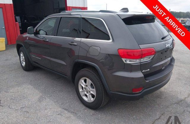 Used 2016 Jeep Grand Cherokee Laredo w/ Quick Order Package 23E AWD/4WD image 3