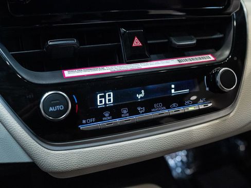 Certified 2024 Toyota Corolla LE image 25