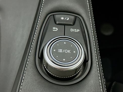 Used 2023 INFINITI QX50 Pure image 24