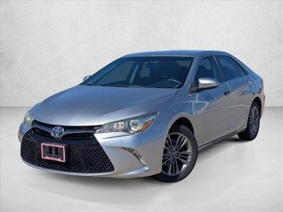 Used 2016 Toyota Camry SE