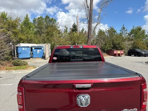 Used 2020 RAM 1500 Limited image 3