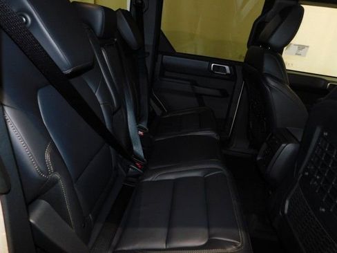 New 2025 Ford Bronco Badlands image 18