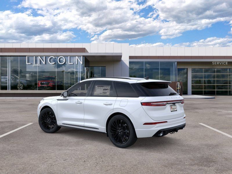 New 2025 Lincoln Corsair Grand Touring w/ Equipment Group 302A AWD/4WD image 4