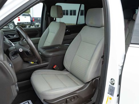 Used 2023 Chevrolet Tahoe LS RWD image 13