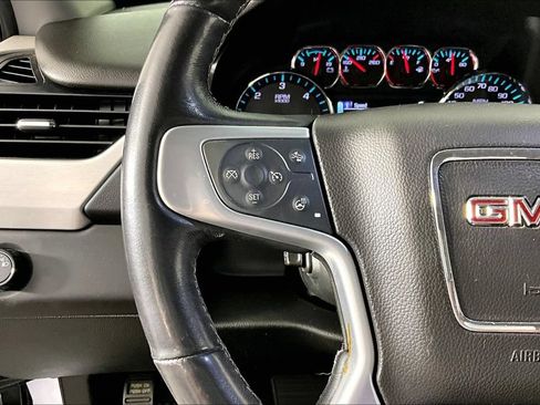 Used 2019 GMC Yukon XL SLT w/ Open Road Package RWD image 9