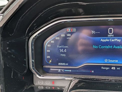 Used 2024 Chevrolet Silverado 1500 LT Trail Boss w/ Convenience Package II image 28