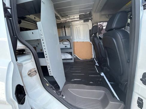Used 2022 Ford Transit Connect XL FWD image 27