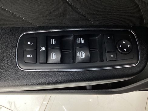 Used 2018 Dodge Charger SXT Plus image 37