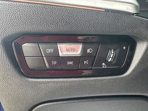 Used 2020 BMW 330i xDrive Sedan w/ Premium Package image 30