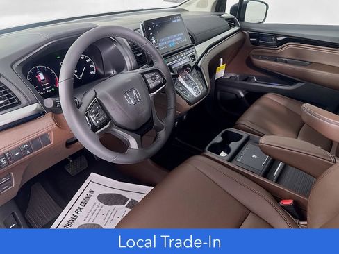 Used 2026 Honda Odyssey Touring image 12