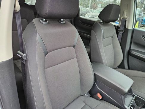 Used 2025 Honda CR-V EX image 10