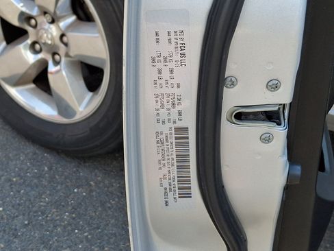 Used 2015 RAM 1500 Big Horn AWD/4WD image 26