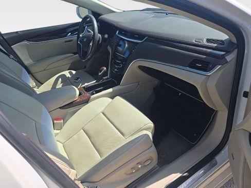 Used 2016 Cadillac XTS Luxury w/ Driver Awareness Package FWD image 8