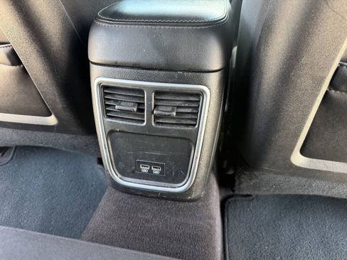 Used 2018 Dodge Charger R/T RWD image 19