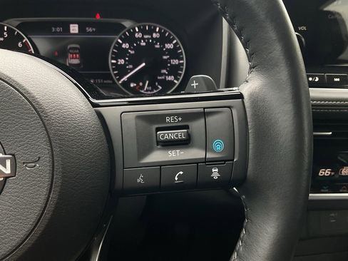 Certified 2023 Nissan Rogue SL w/ SL Premium Package AWD/4WD image 35