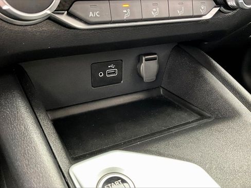 Used 2024 Nissan Altima 2.5 S image 32