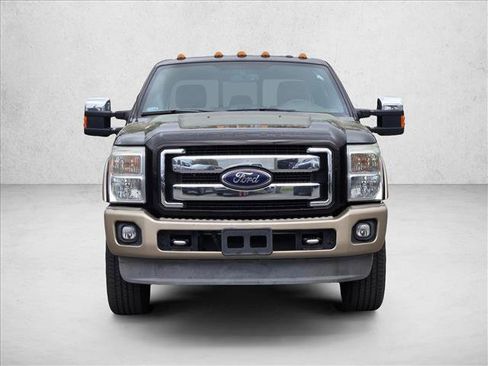 Used 2013 Ford F350 King Ranch w/ King Ranch w/Chrome Pkg image 2