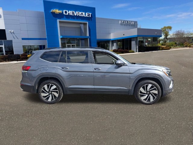 Used 2025 Volkswagen Atlas SE AWD/4WD image 25