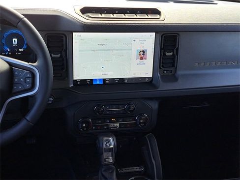 New 2025 Ford Bronco Badlands image 51