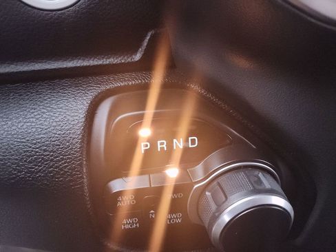 Used 2020 RAM 1500 Big Horn AWD/4WD image 19