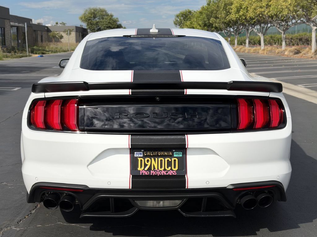 Used 2022 Ford Mustang GT Premium w/ GT Performance Package RWD image 7