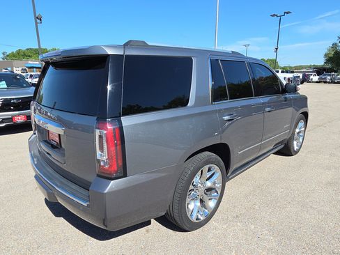 Used 2020 GMC Yukon Denali w/ Denali Premium Package AWD/4WD image 8