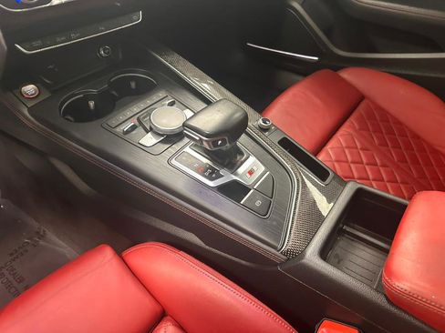 Used 2019 Audi S4 Prestige w/ Prestige Package image 29
