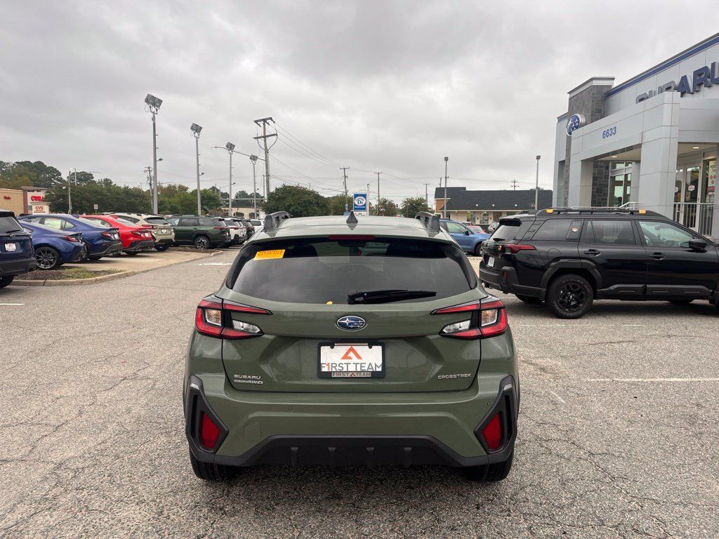 Used 2025 Subaru Crosstrek 2.5i Limited w/ Crosstrek Mirror Package AWD/4WD image 5