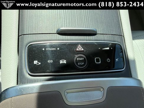 Used 2023 Mercedes-Benz EQS 580 4MATIC SUV image 39