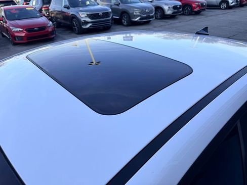 Used 2023 Kia Forte GT w/ GT2 Package image 9