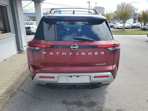 Used 2022 Nissan Pathfinder Platinum w/ Cargo Package image 9