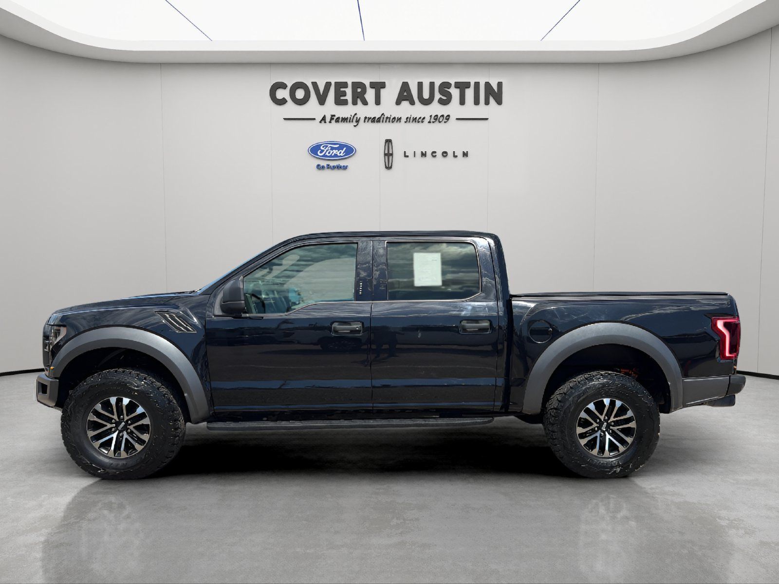 Used 2019 Ford F150 Raptor w/ Equipment Group 801A Mid AWD/4WD image 2