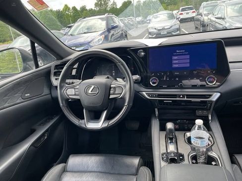 Used 2024 Lexus RX 350 AWD/4WD image 8