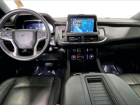 Used 2022 Chevrolet Suburban RST w/ Luxury Package image 15