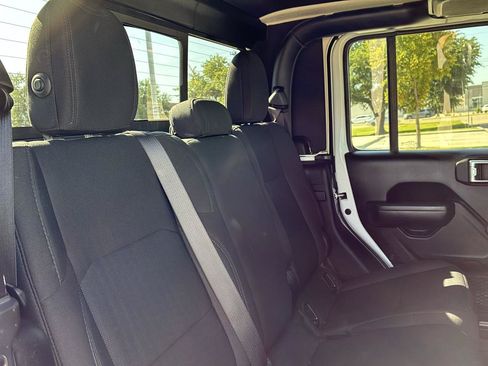 Used 2021 Jeep Gladiator Sport AWD/4WD image 47