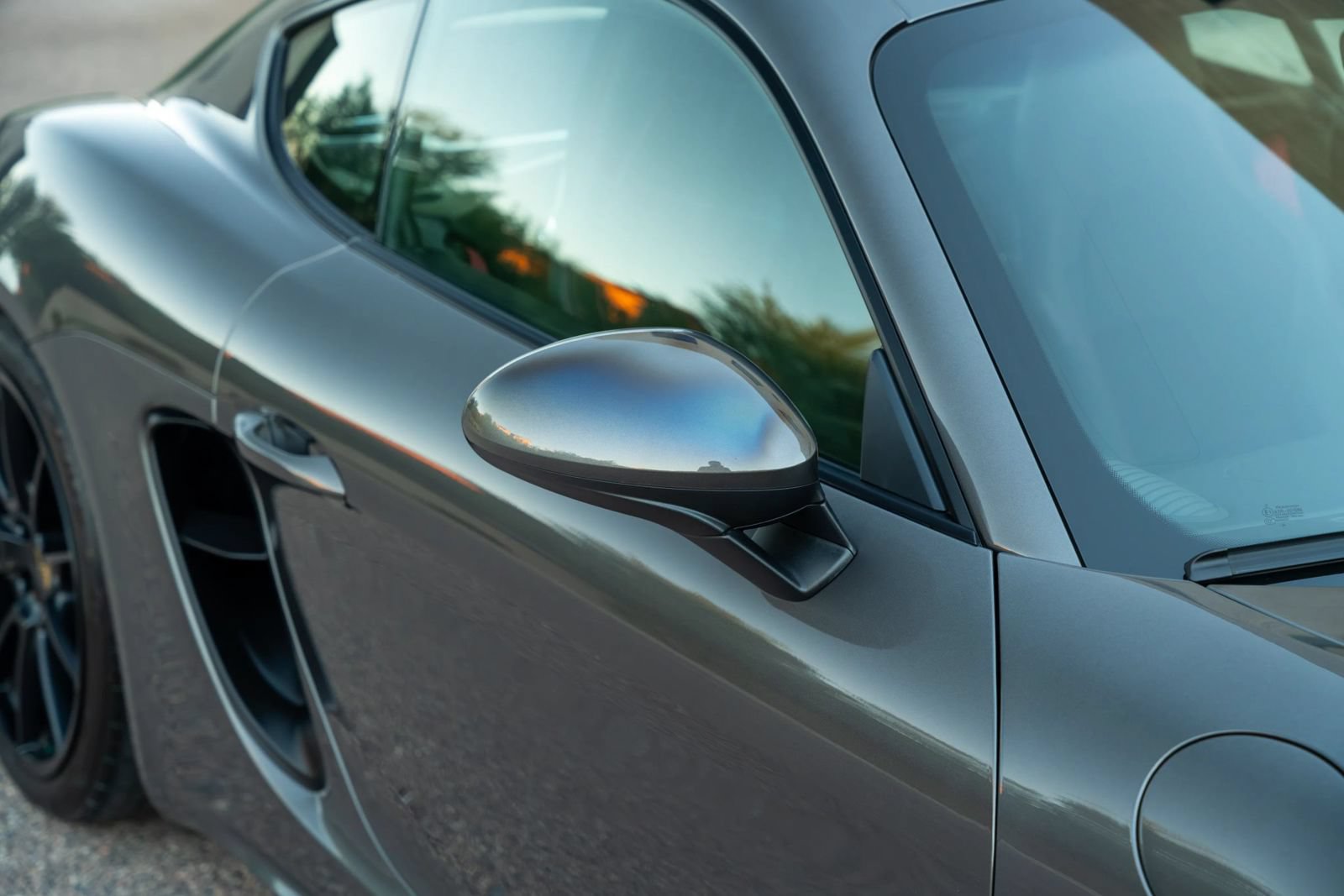 Used 2024 Porsche 718 Cayman GTS RWD image 58